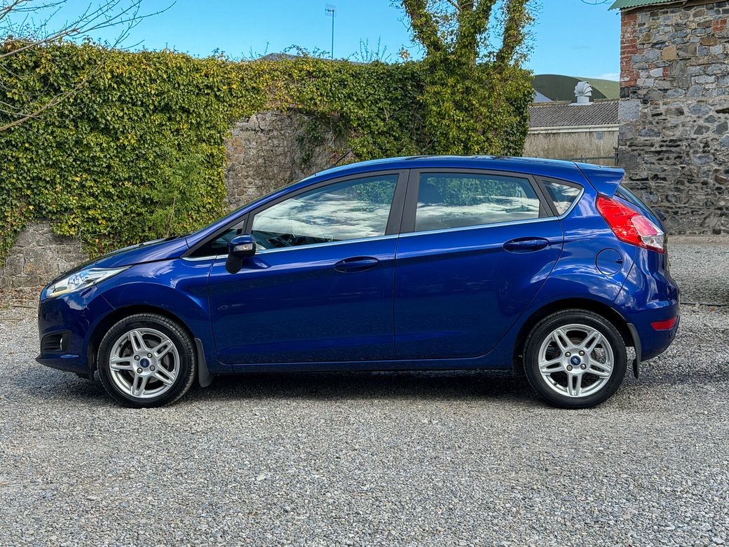 2015 Ford Fiesta