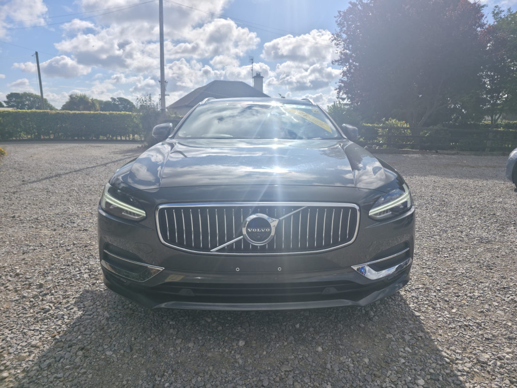 2020 Volvo V90