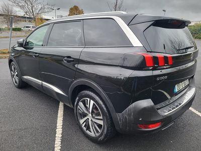2020 Peugeot 5008