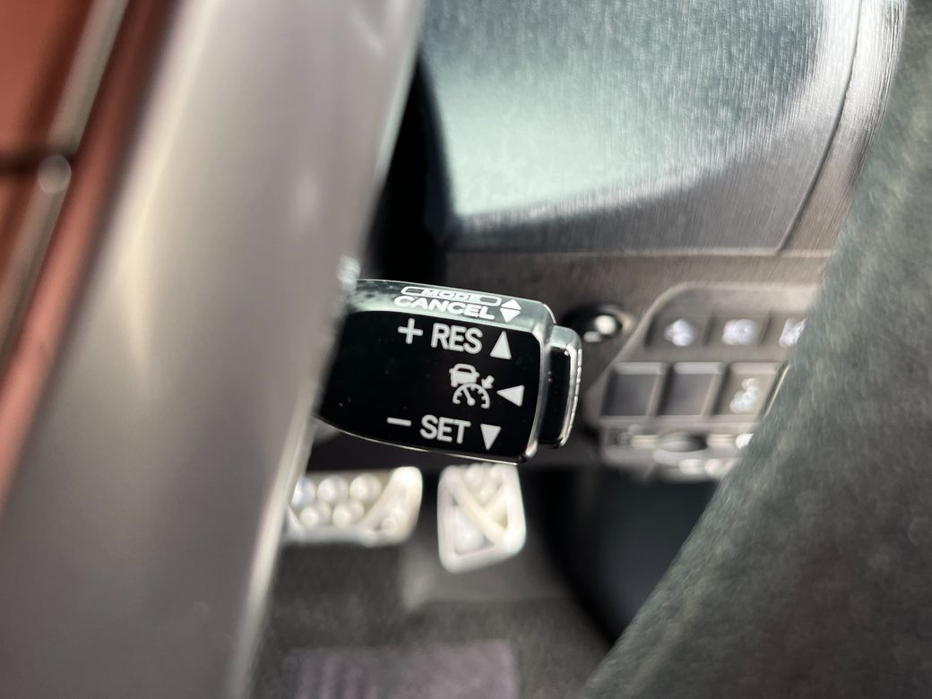 2016 Toyota Prius Alpha
