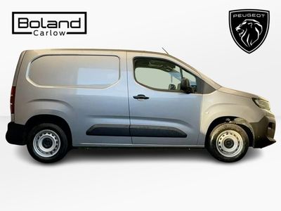 2025 Peugeot Partner