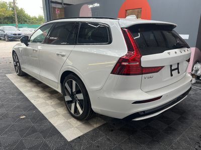 2025 Volvo V60