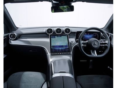 2025 Mercedes-Benz GLC Class