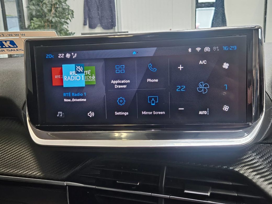 2025 Peugeot 2008