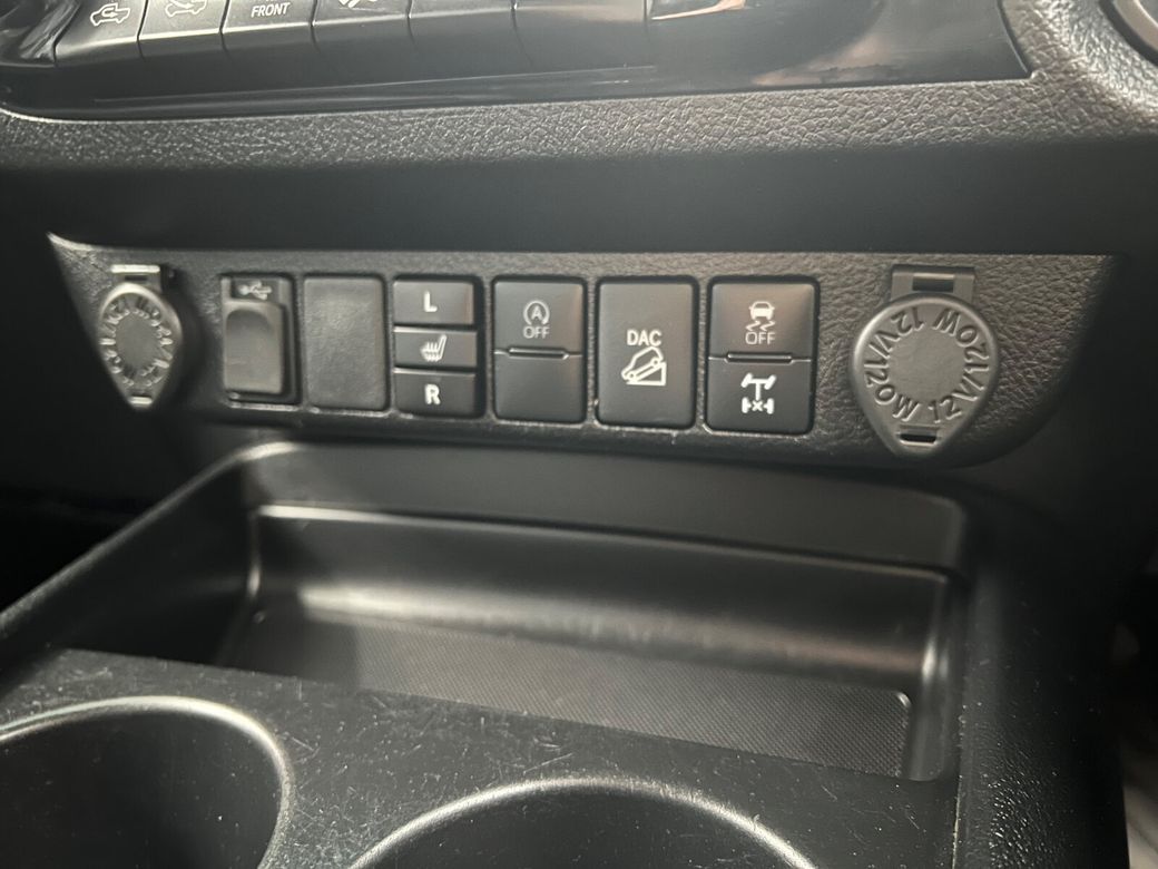 2021 Toyota Hilux