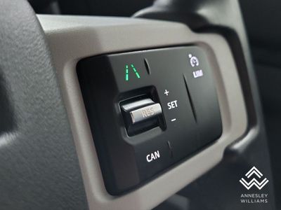 2023 Land Rover Defender