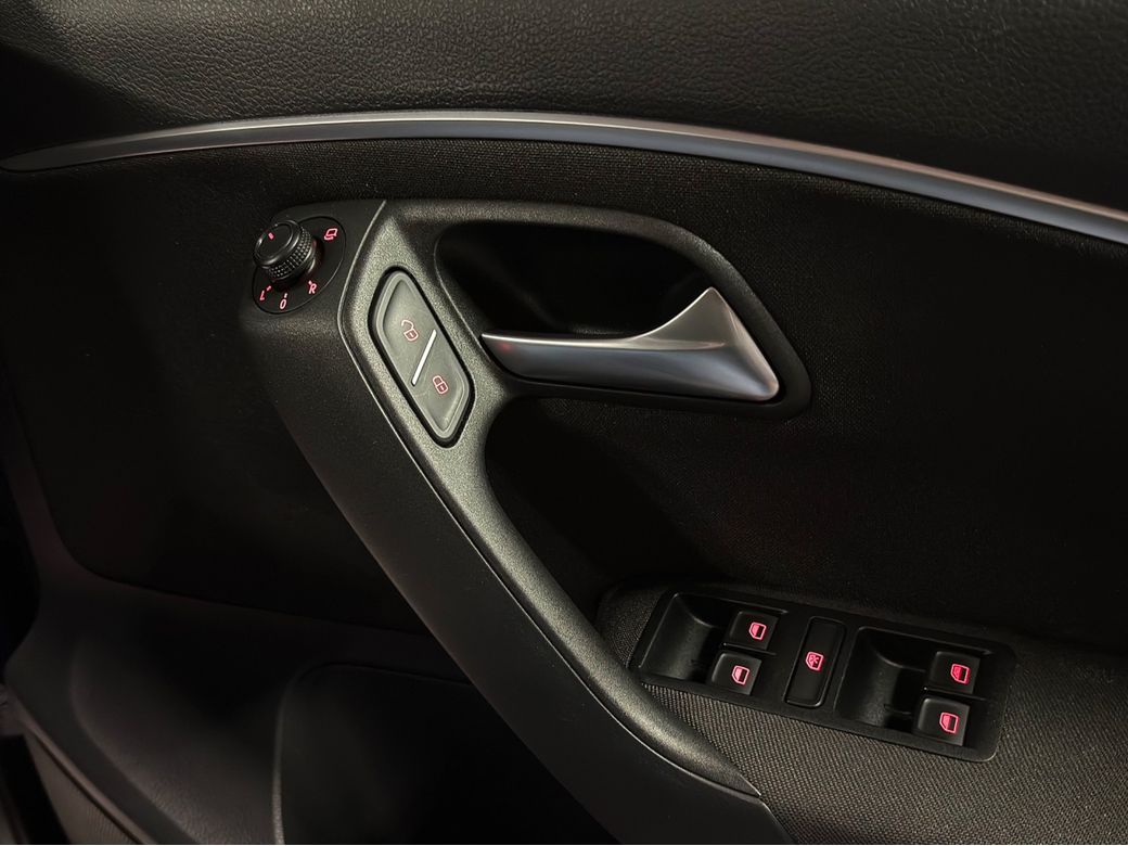 2016 Volkswagen Polo