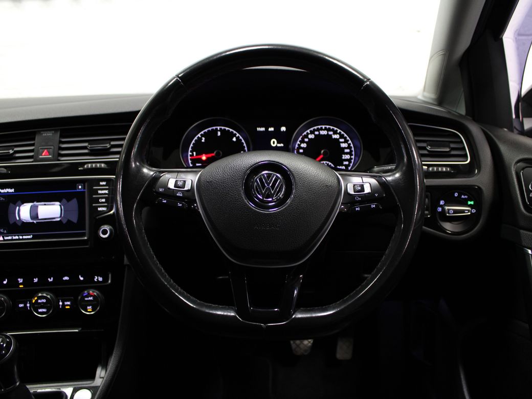 2017 Volkswagen Golf