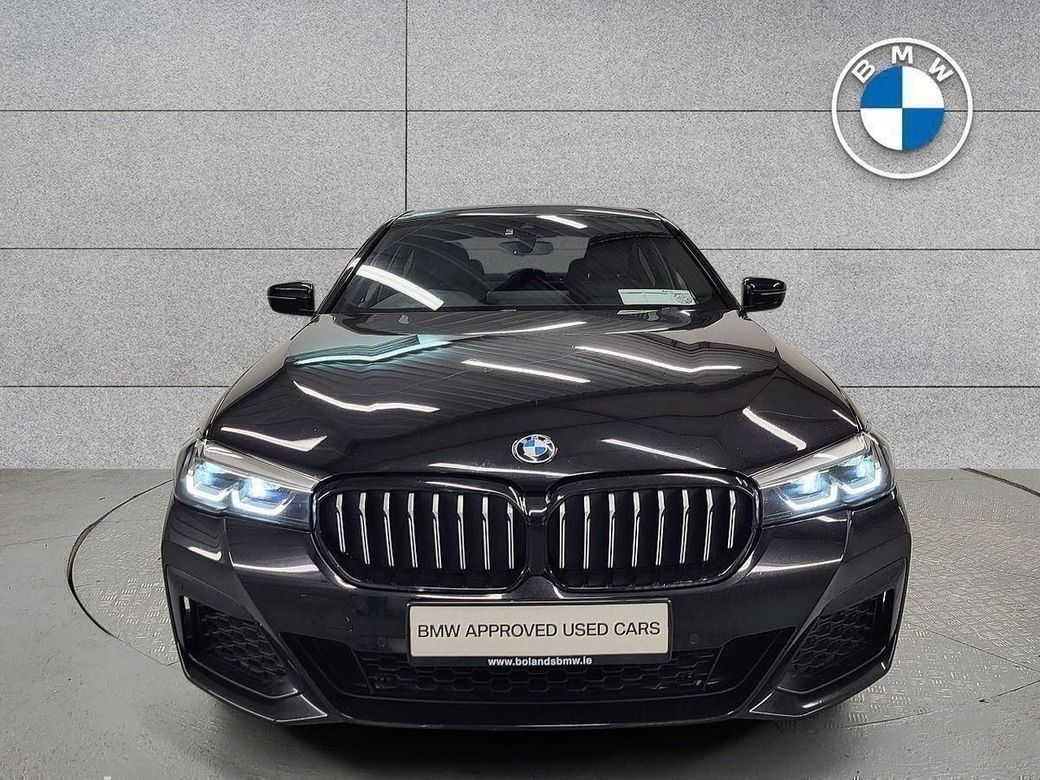 2022 BMW 5 Series