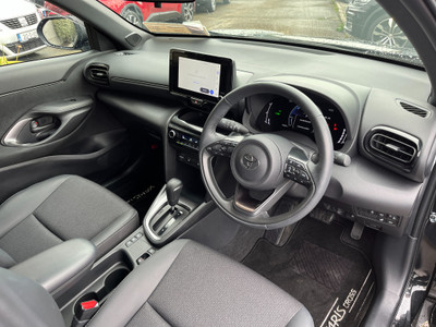 2025 Toyota Yaris Cross