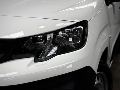 2023 Peugeot Partner