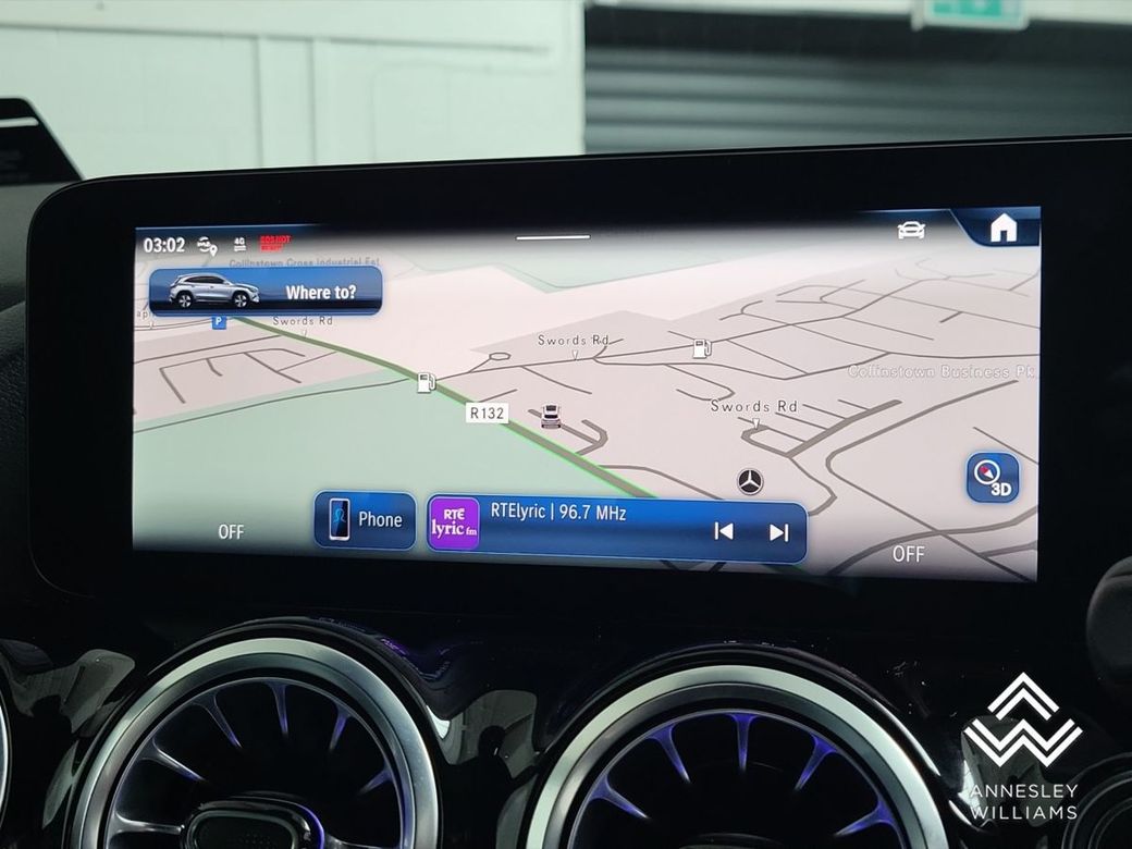 2025 Mercedes-Benz GLA Class