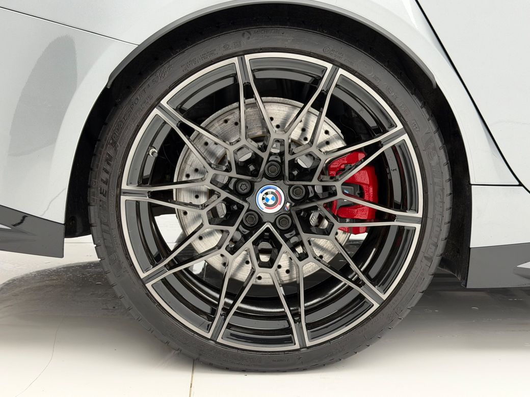 2023 BMW M3