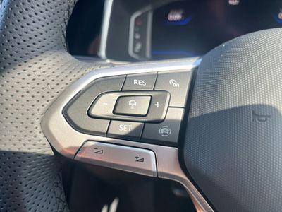 2025 Volkswagen T-Roc