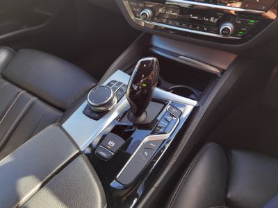 2018 BMW 530