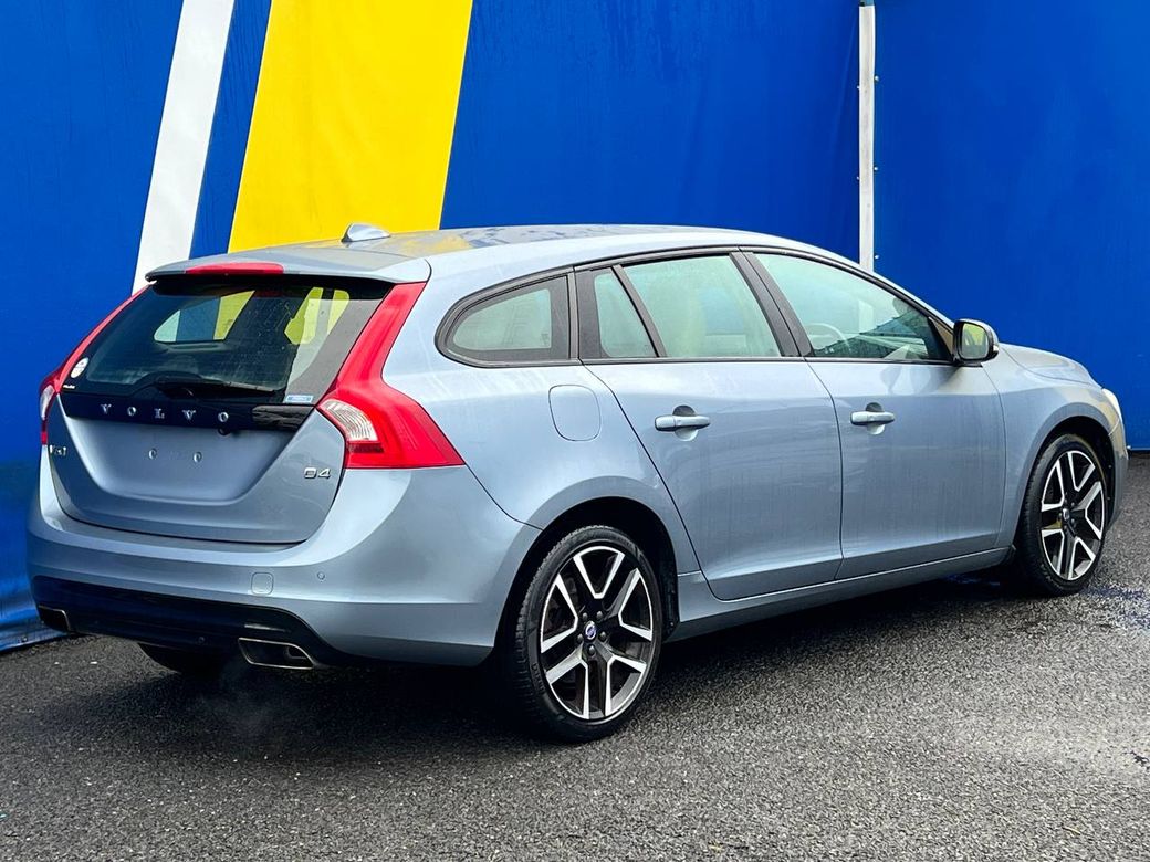 2017 Volvo V60