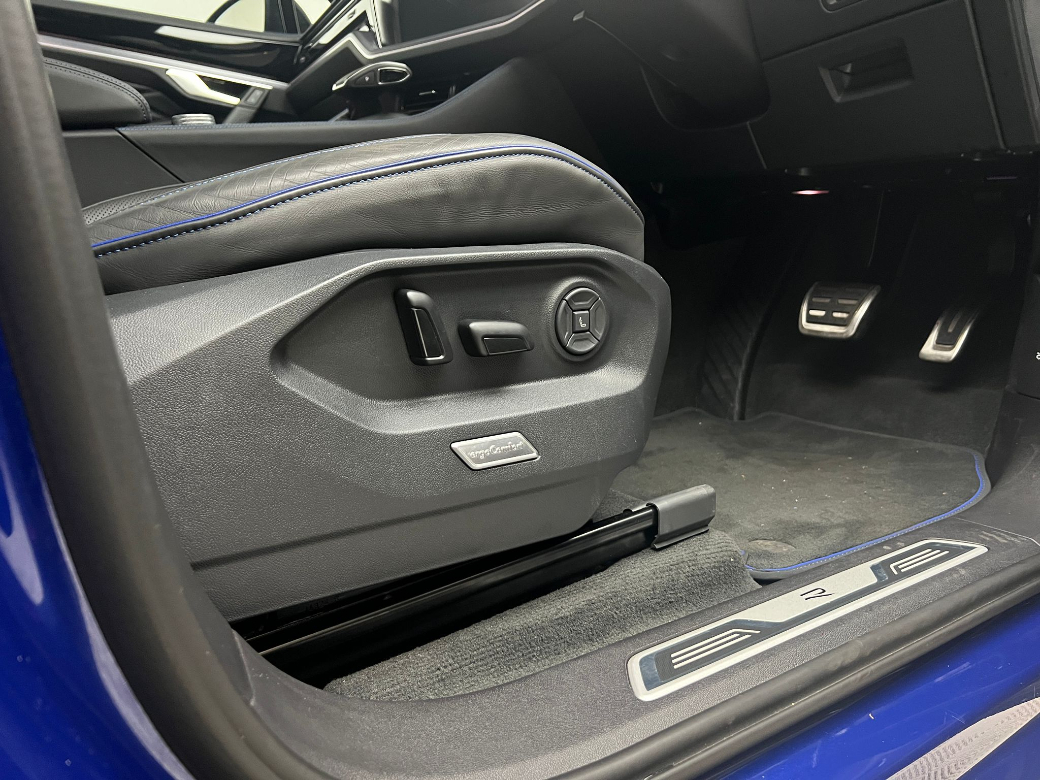 2025 Volkswagen Touareg