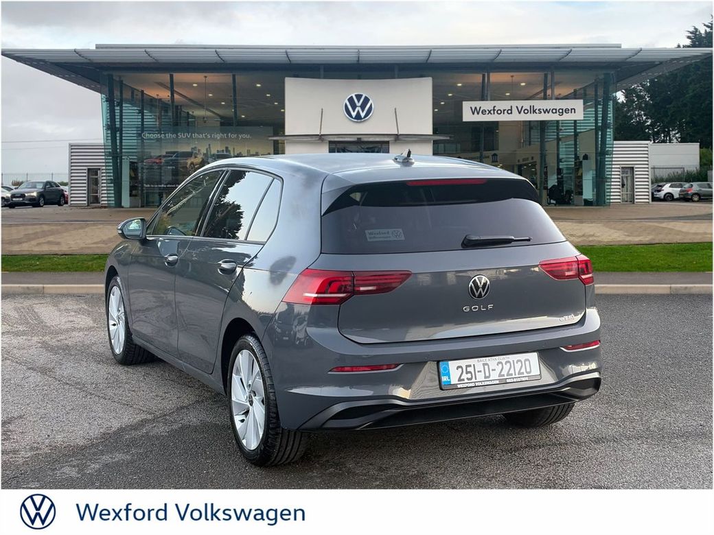 2025 Volkswagen Golf