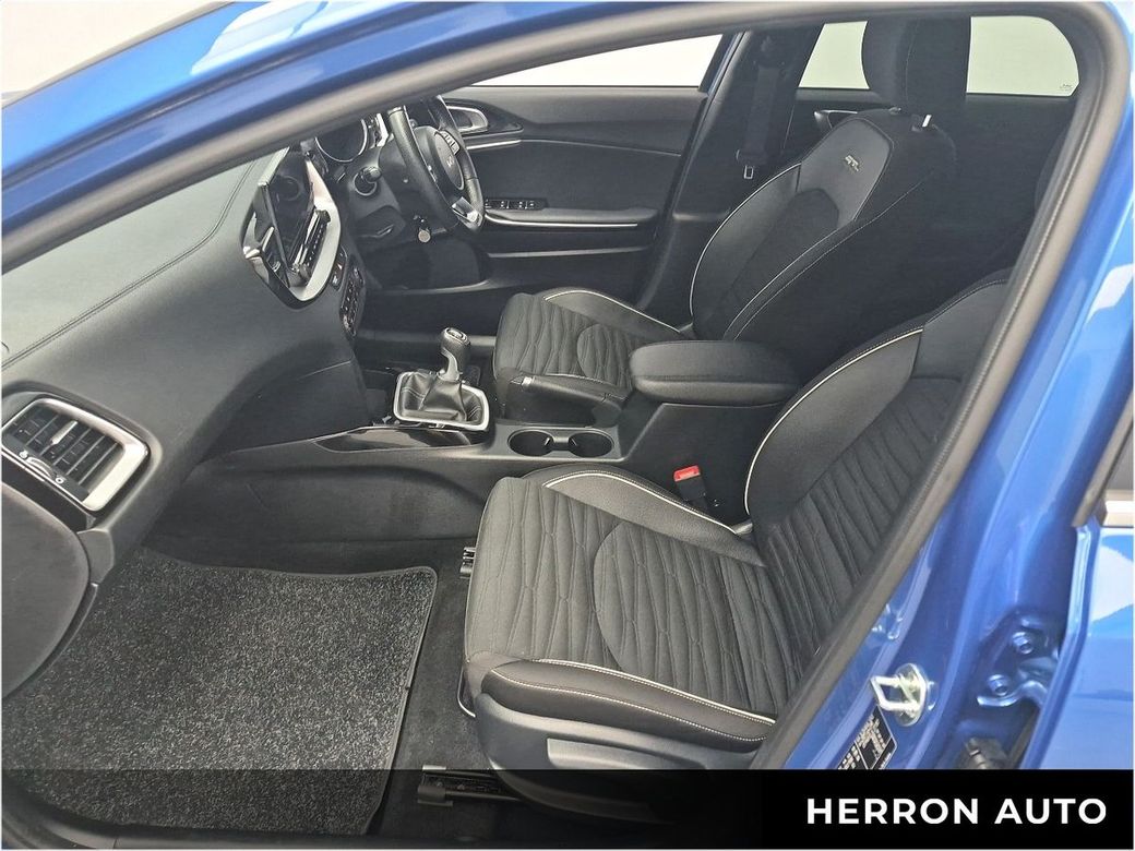2025 Kia Ceed
