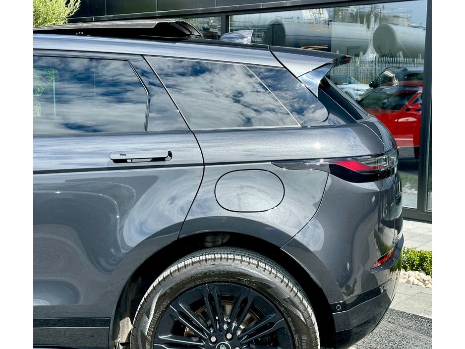 2026 Land Rover Range Rover Evoque
