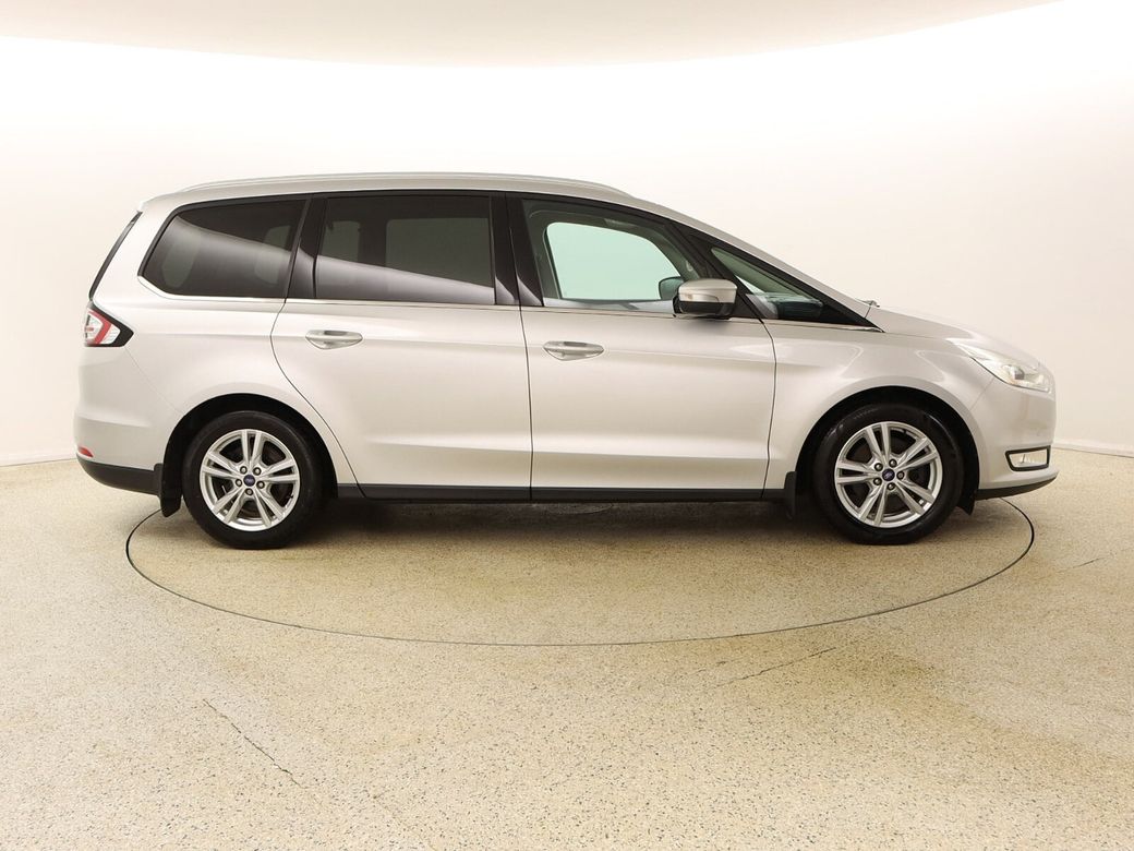 2016 Ford Galaxy