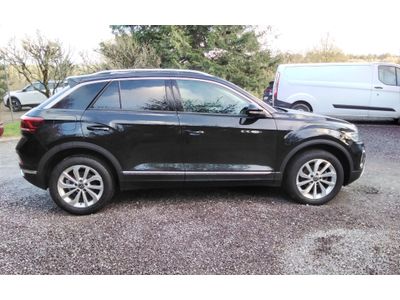 2025 Volkswagen T-Roc