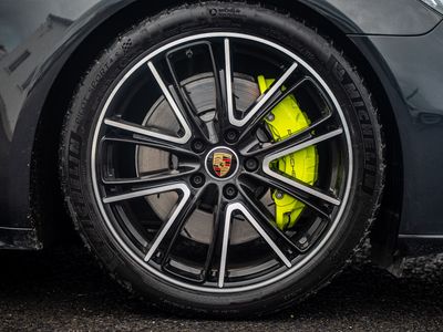 2023 Porsche Panamera