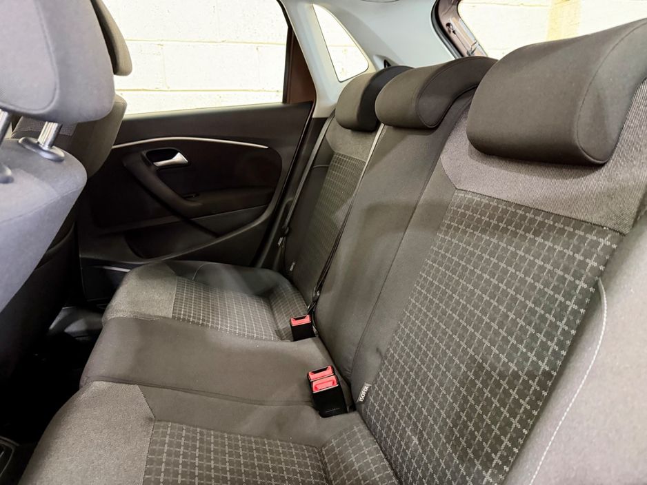 2014 Volkswagen Polo