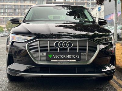 2022 Audi e-tron