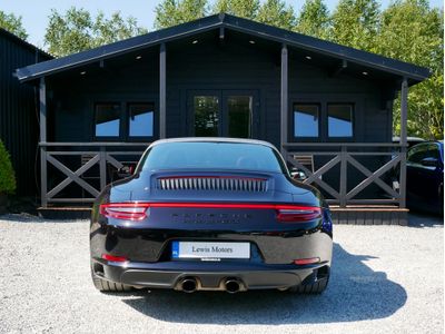 2017 Porsche 911