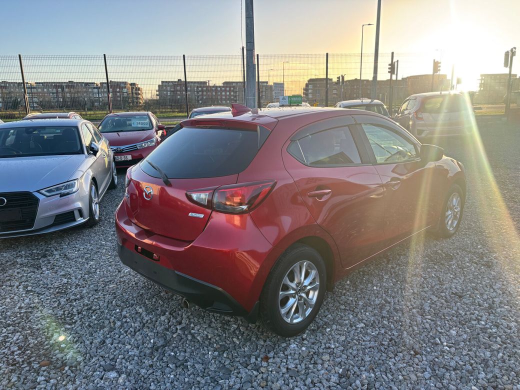 2016 Mazda Demio