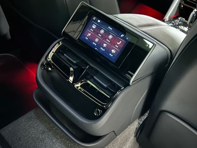 2025 Bentley Flying Spur