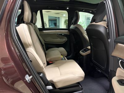 2025 Volvo XC90