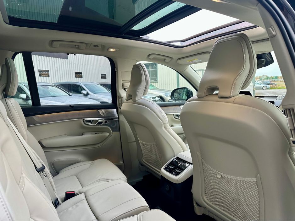 2025 Volvo XC90