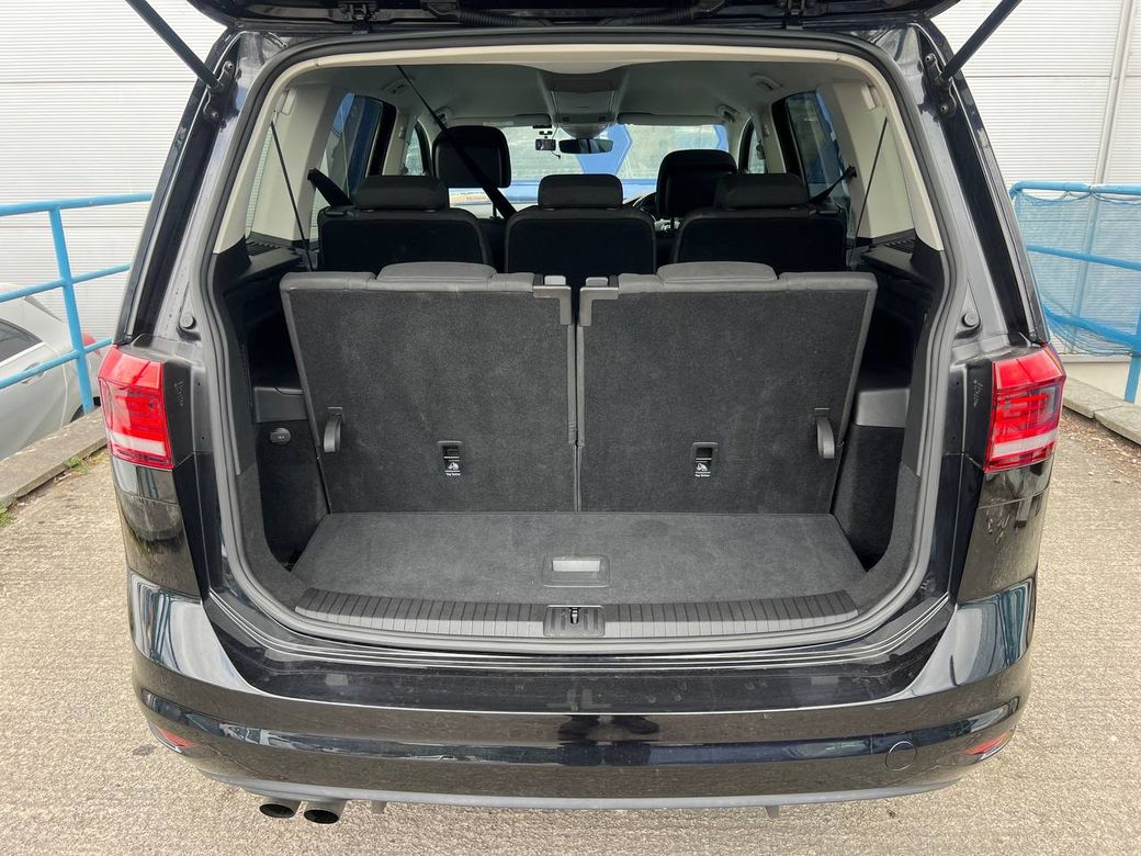2016 Volkswagen Touran