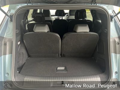 2025 Peugeot 5008
