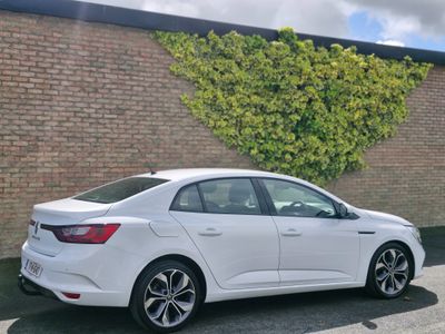 2017 Renault Megane