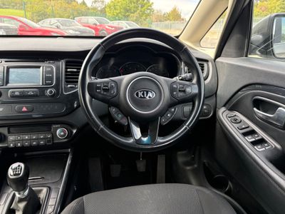 2016 Kia Carens