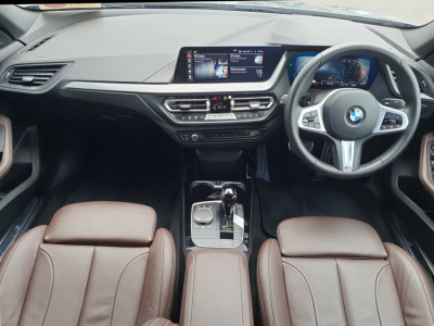 2024 BMW 218