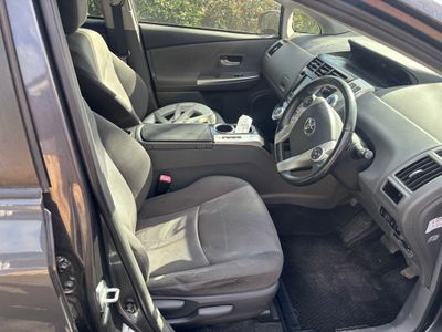 2013 Toyota Prius Alpha