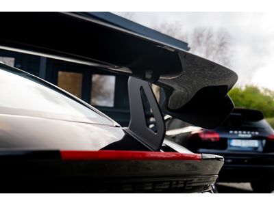 2024 Porsche 718 Cayman