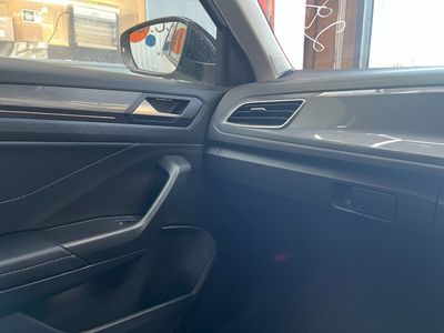 2023 Volkswagen T-Roc