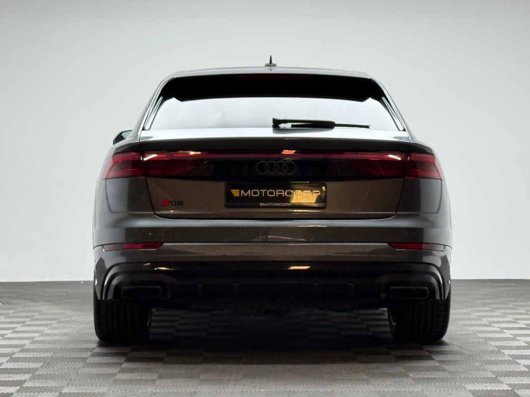 2024 Audi Q8