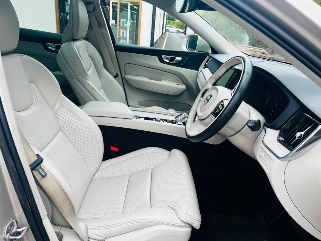 2021 Volvo XC60
