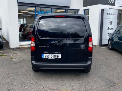 2025 Fiat Doblo