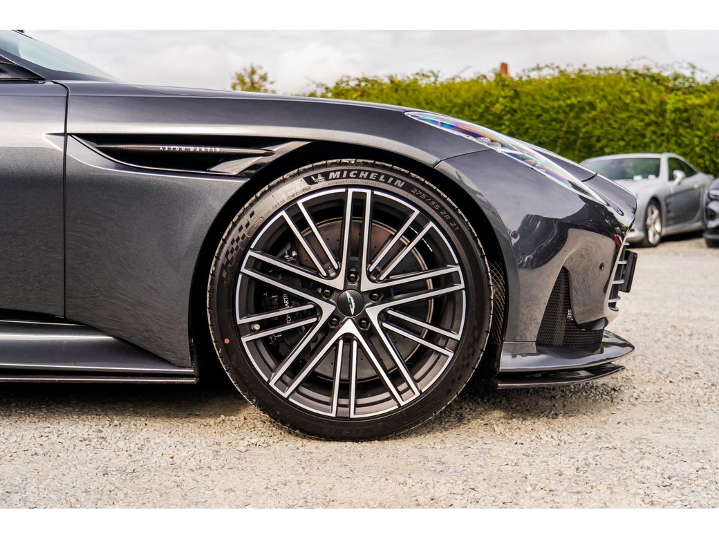 2024 Aston Martin DB12