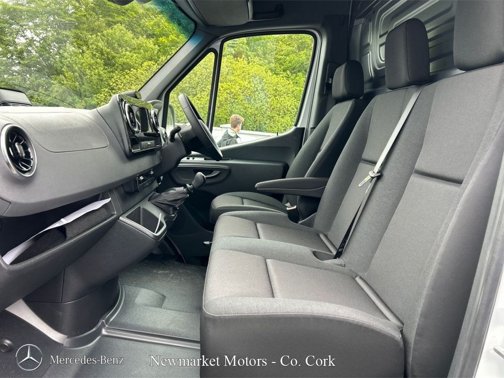 2027 Mercedes-Benz Sprinter