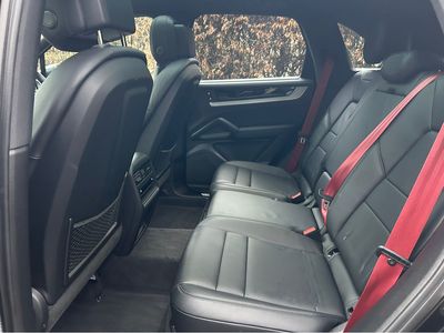 2024 Porsche Cayenne