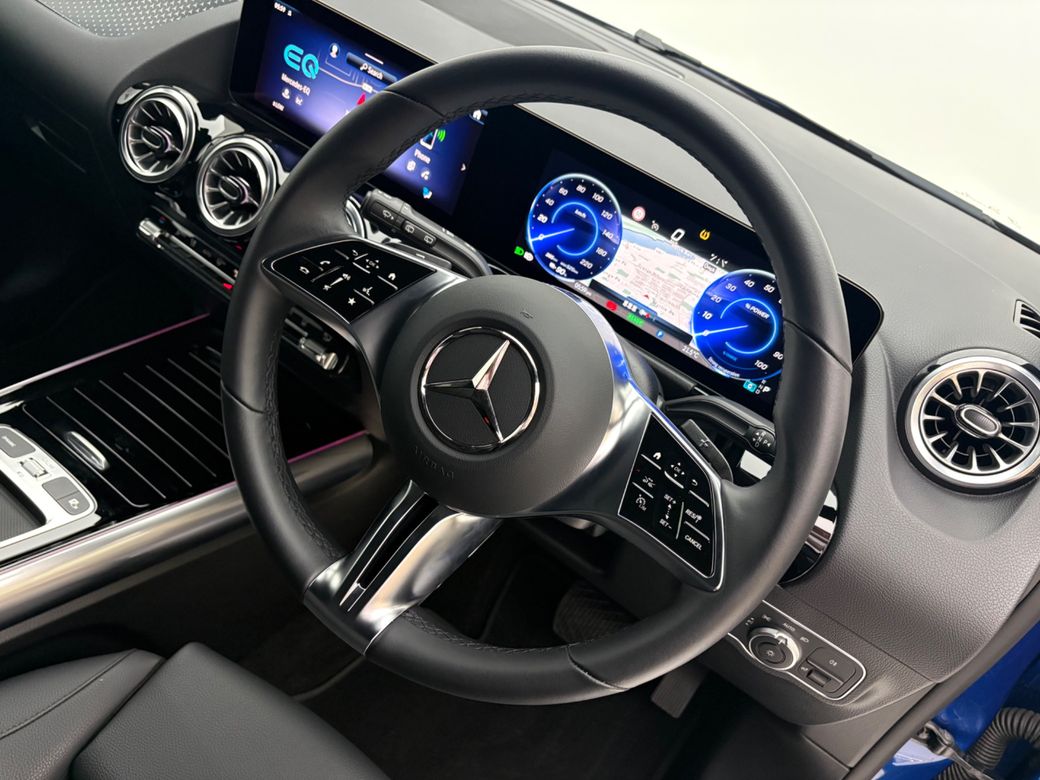 2025 Mercedes-Benz EQA
