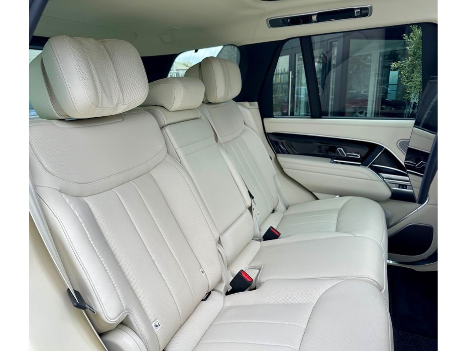2026 Land Rover Range Rover